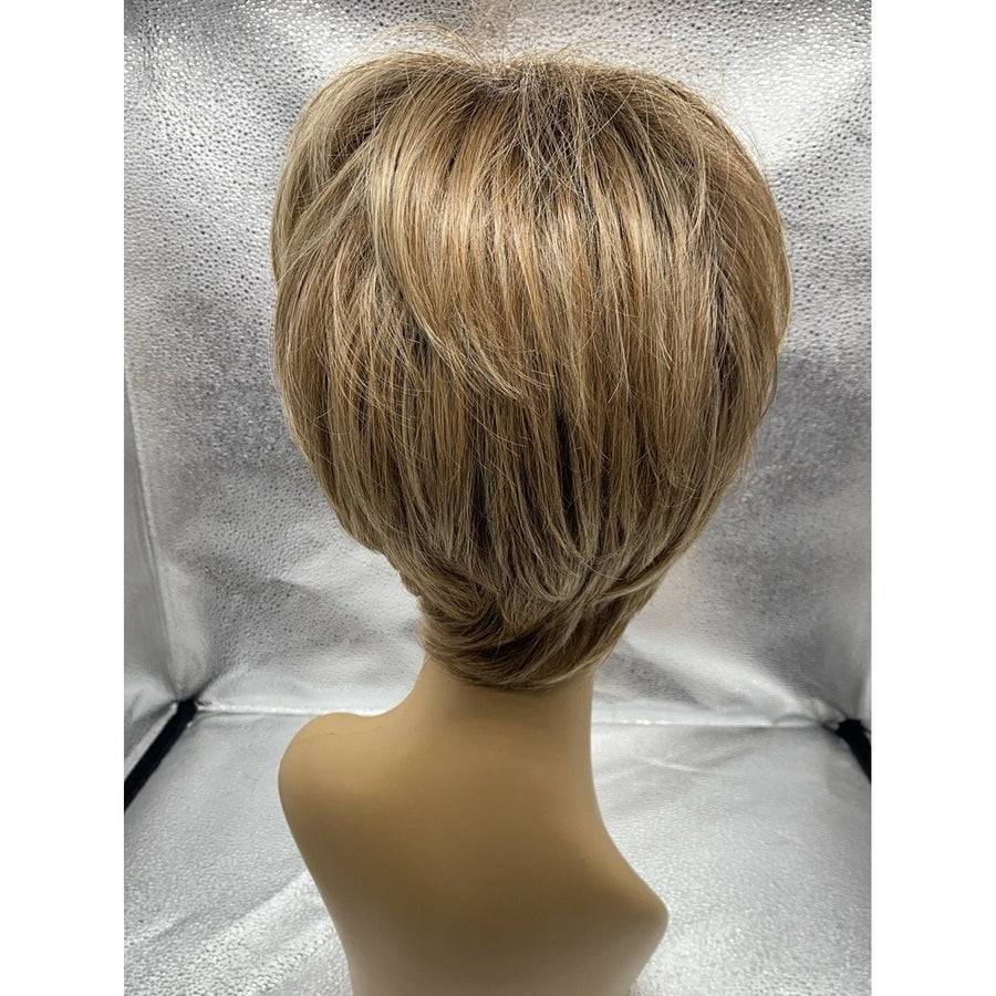 NEW! UP CLOSE & PERSONAL - Wig by Raquel Welch - VIP Extensions