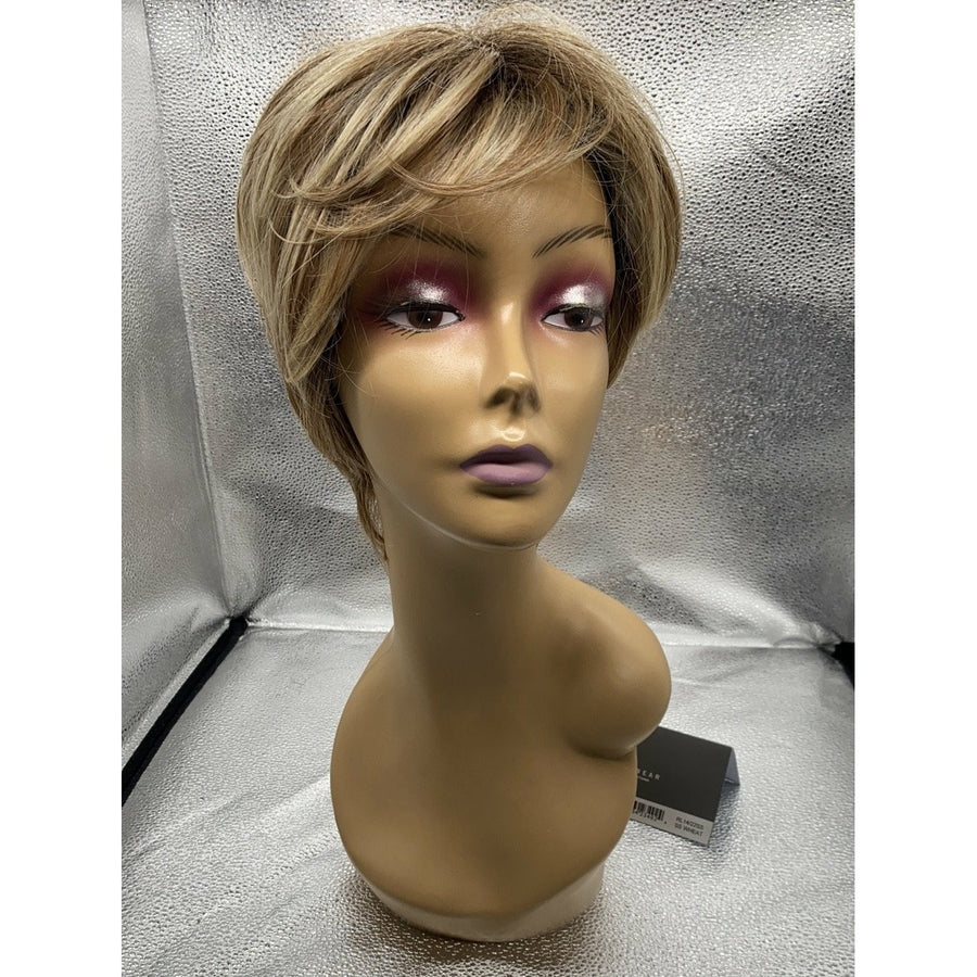 NEW! UP CLOSE & PERSONAL - Wig by Raquel Welch - VIP Extensions