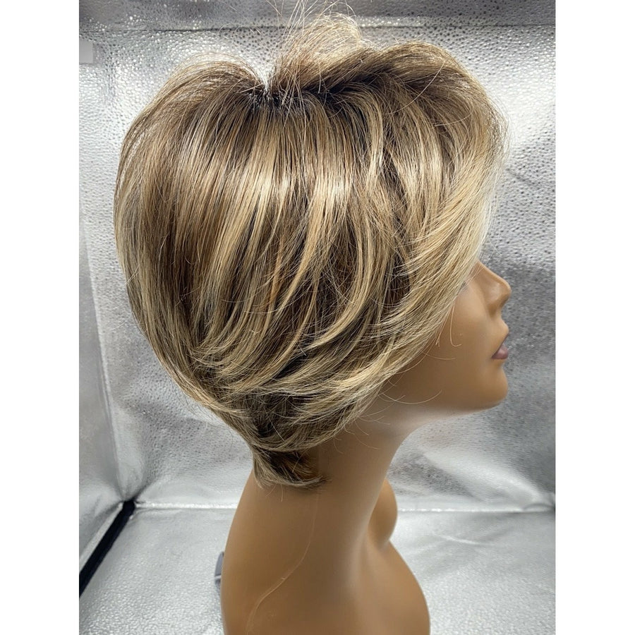 NEW! UP CLOSE & PERSONAL - Wig by Raquel Welch - VIP Extensions