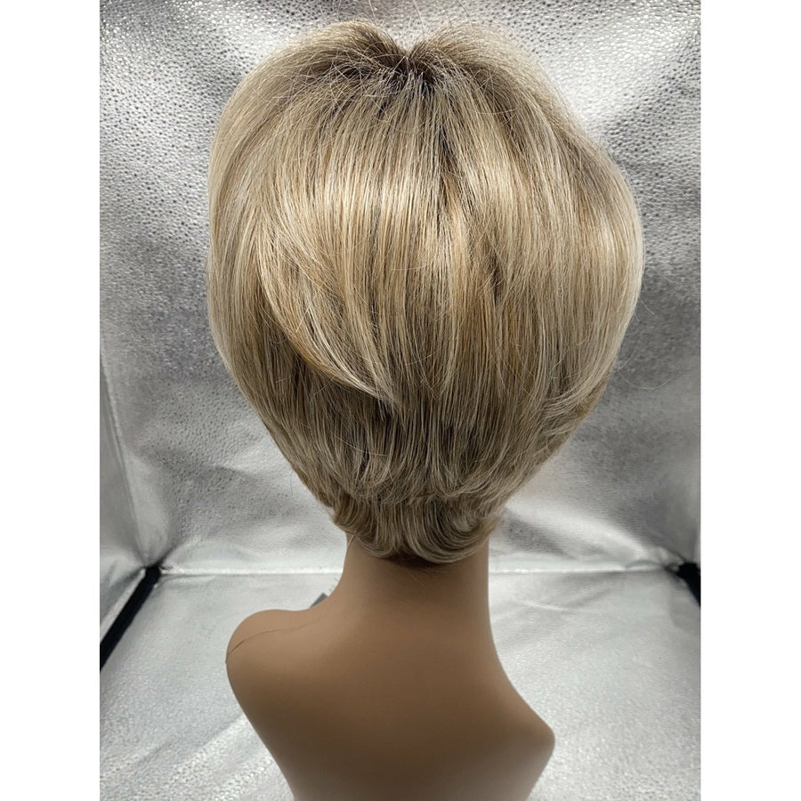 NEW! UP CLOSE & PERSONAL - Wig by Raquel Welch - VIP Extensions