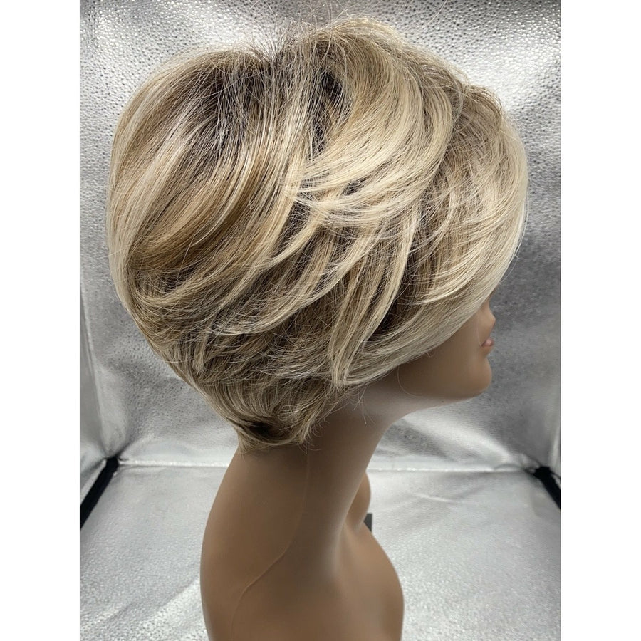 NEW! UP CLOSE & PERSONAL - Wig by Raquel Welch - VIP Extensions